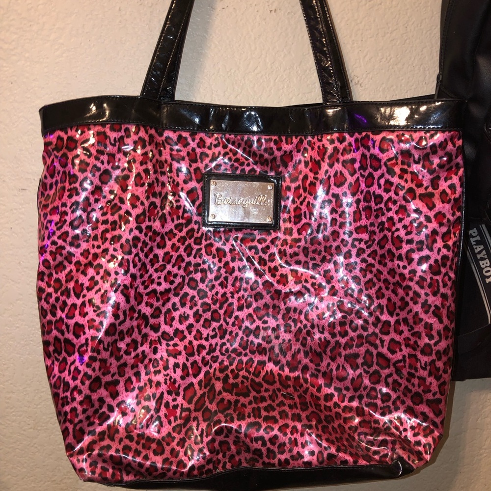 Betseyville Tote (Pink and Leapord Print)